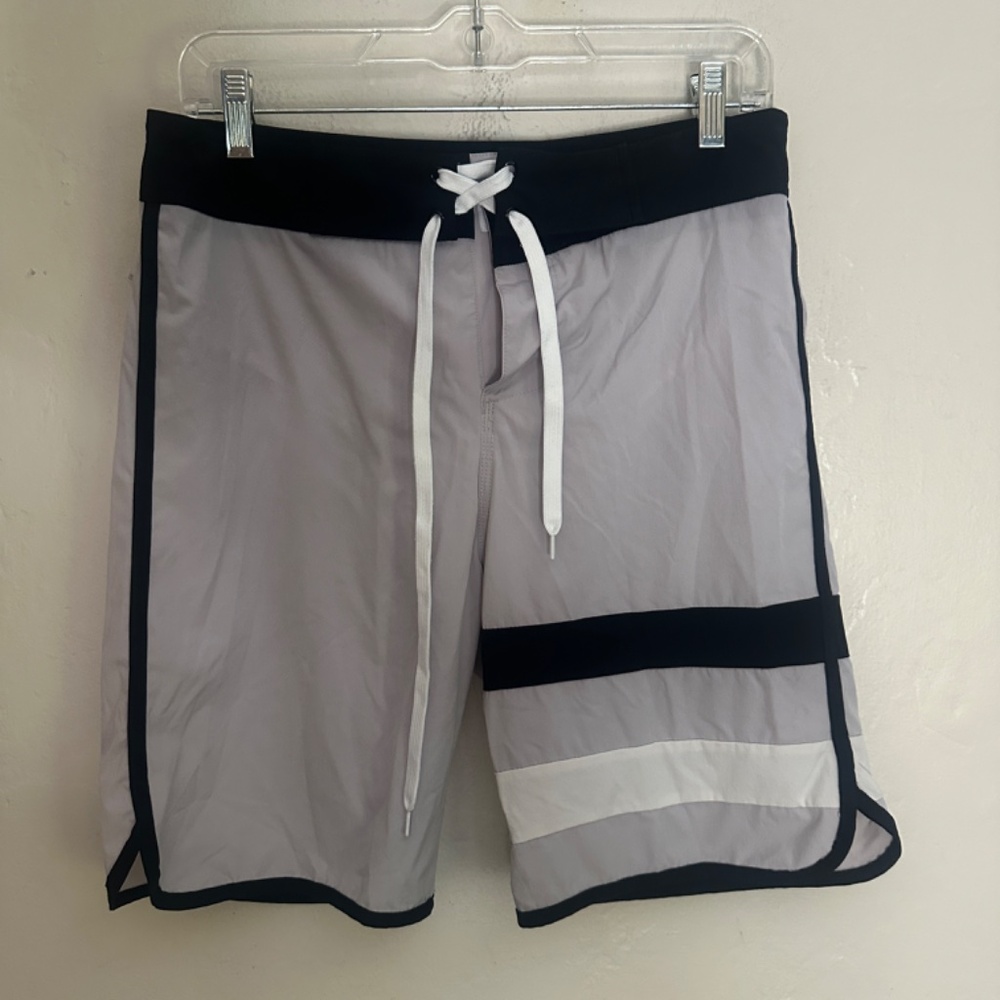 Jed North Swim Trunks 30" waist 8.5" inseam Gently worn 95% nylon/5% spandex - Picture 2 of 4